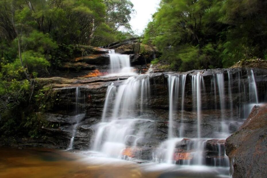 Top Scenic Spots You Must Visit on a Blue Mountains Tour